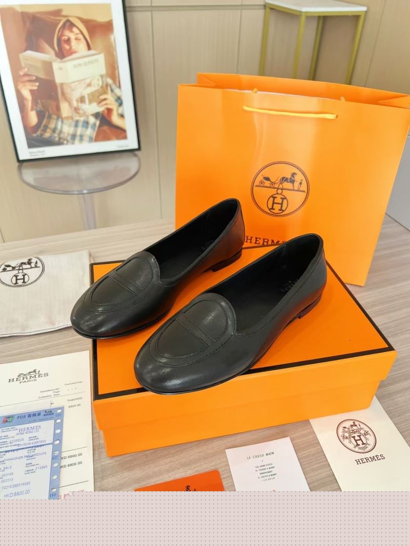 H**mes flat shoes